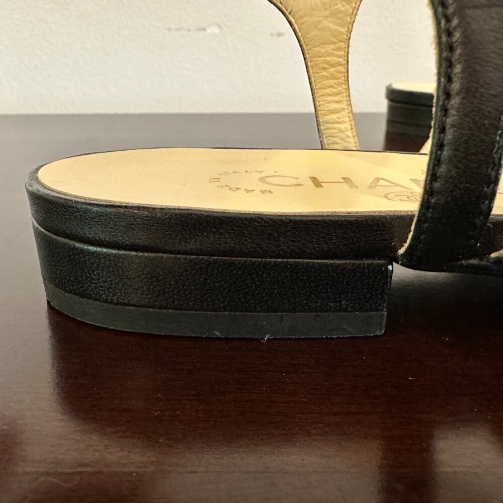 Chanel Black Leather CC Logo Chain Strap Women's Sandals Sz 40 Made in Italy - Picture 6 of 16